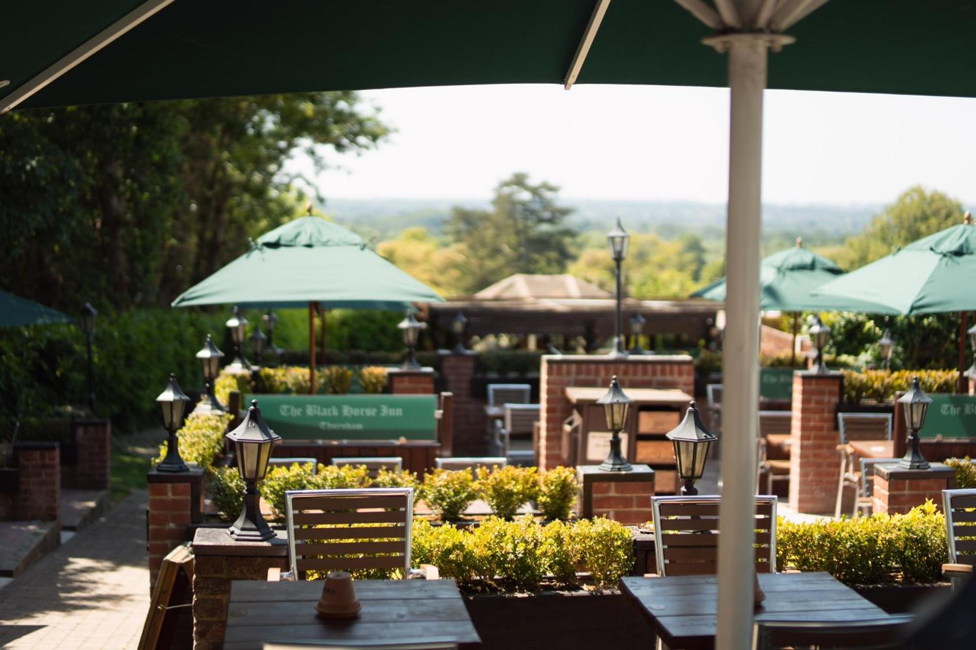 The Black Horse Inn Maidstone Bagian luar foto