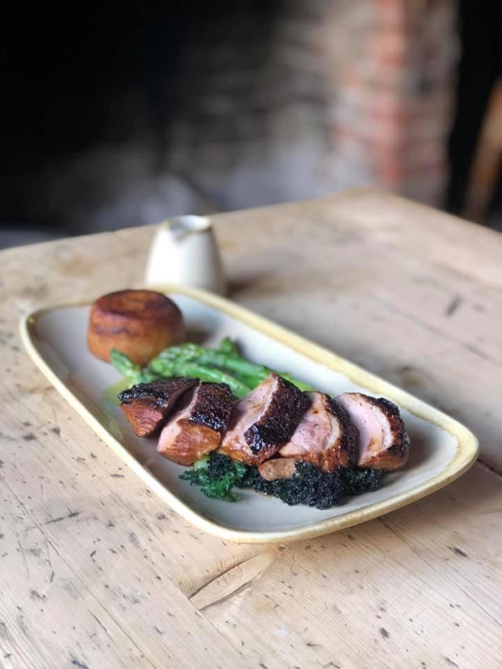 The Black Horse Inn Maidstone Bagian luar foto