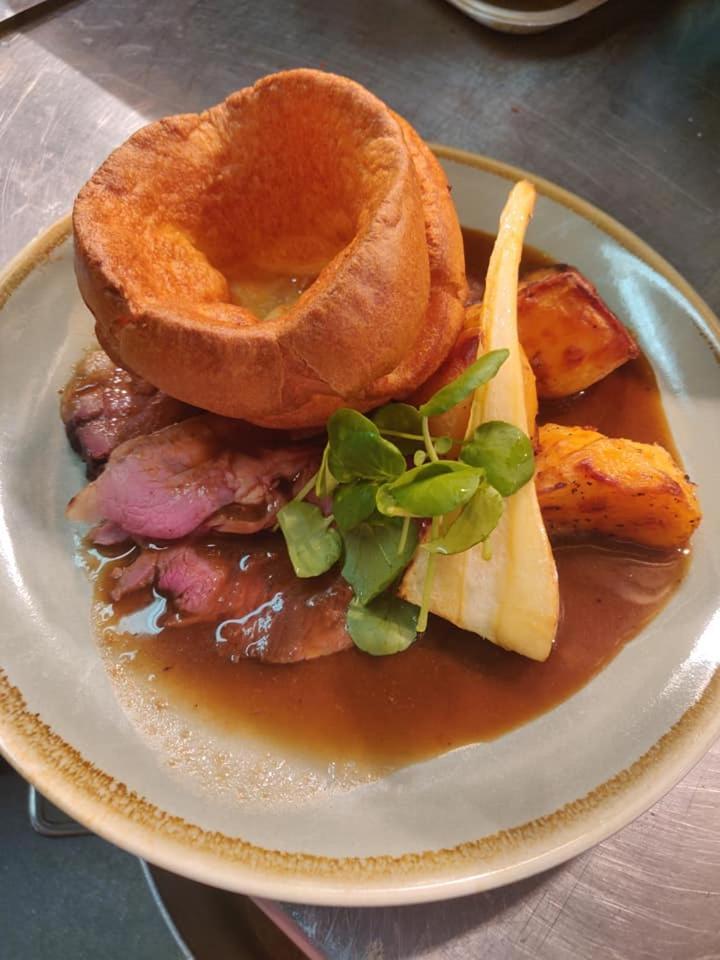 The Black Horse Inn Maidstone Bagian luar foto
