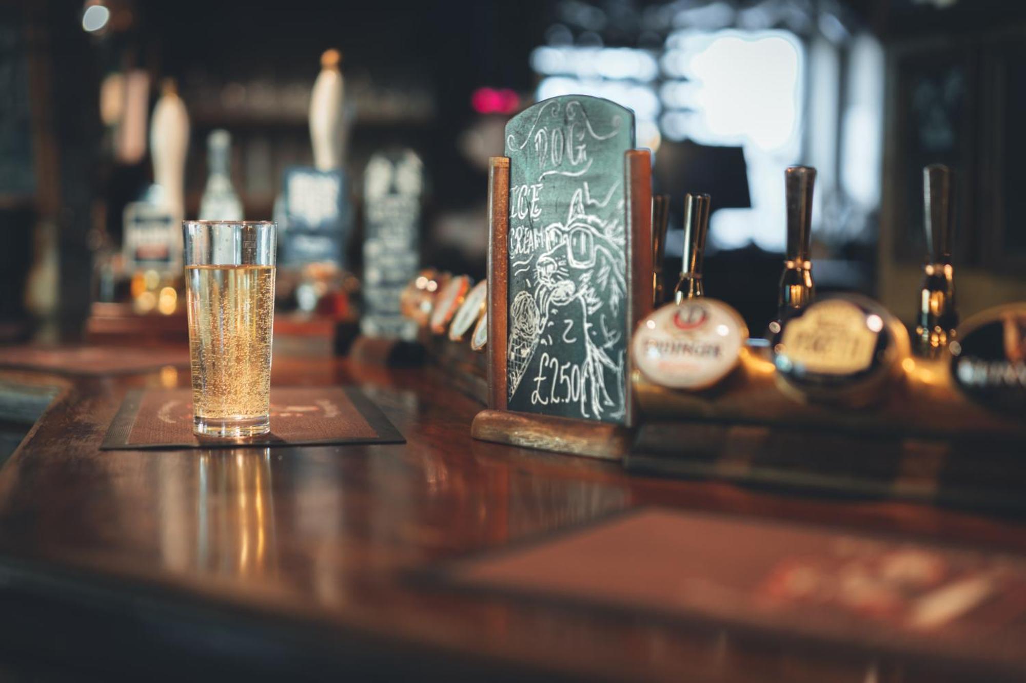 The Black Horse Inn Maidstone Bagian luar foto