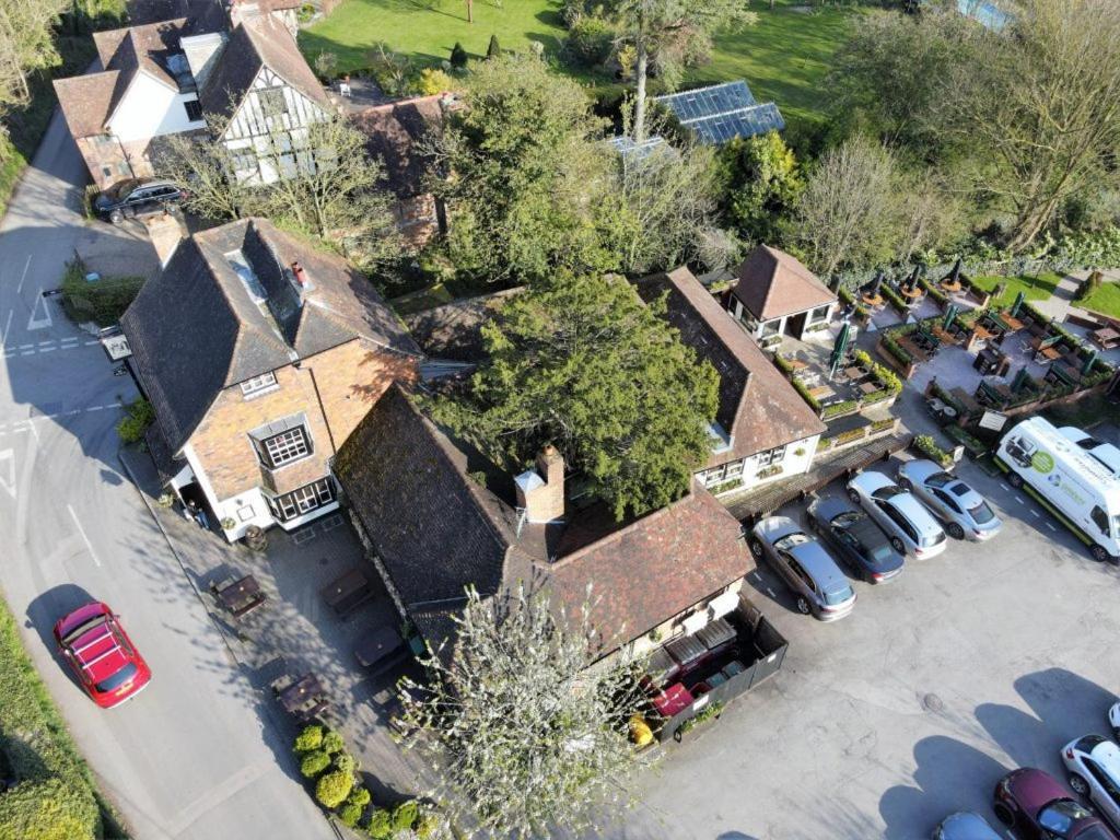 The Black Horse Inn Maidstone Bagian luar foto