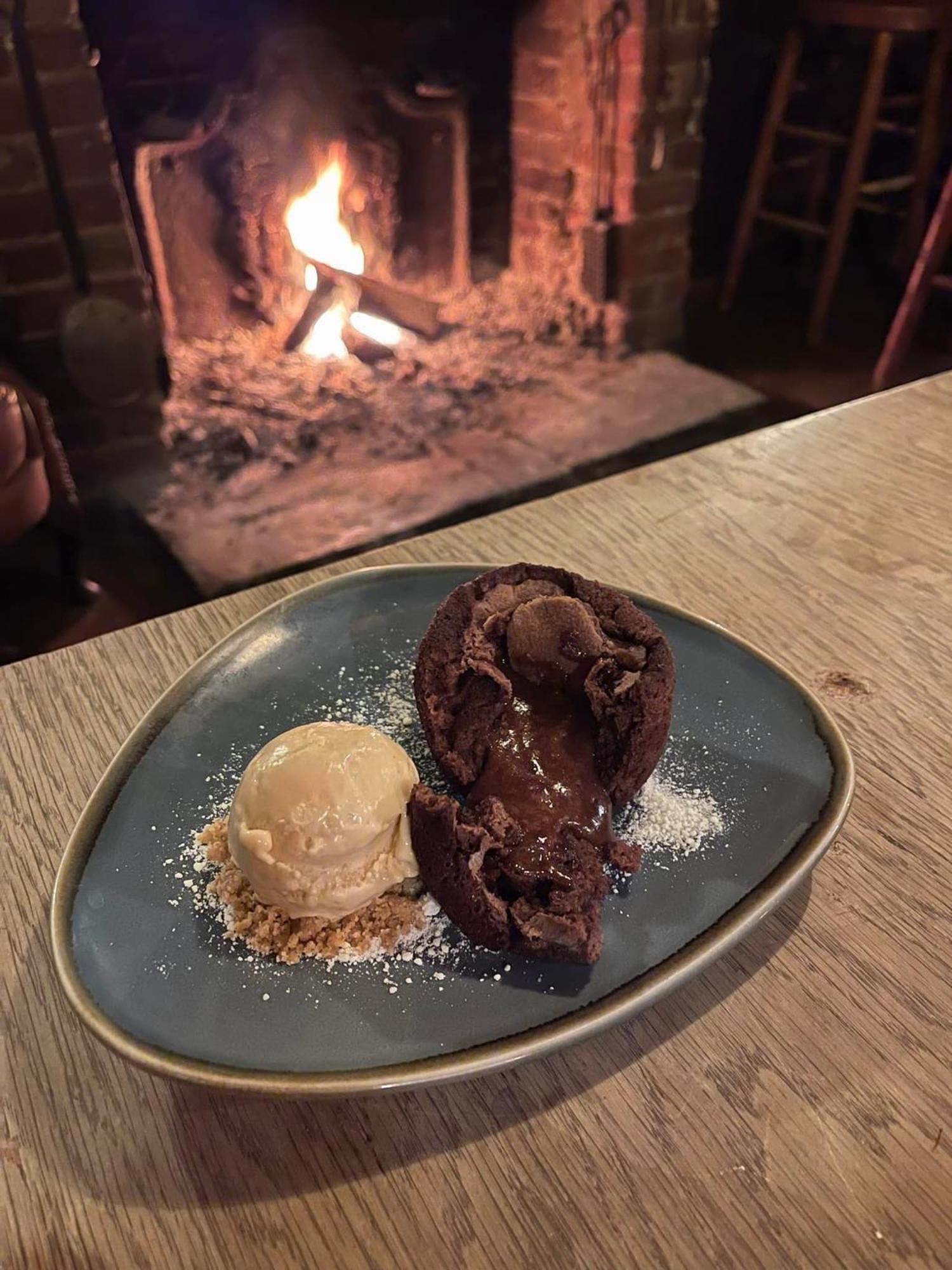 The Black Horse Inn Maidstone Bagian luar foto