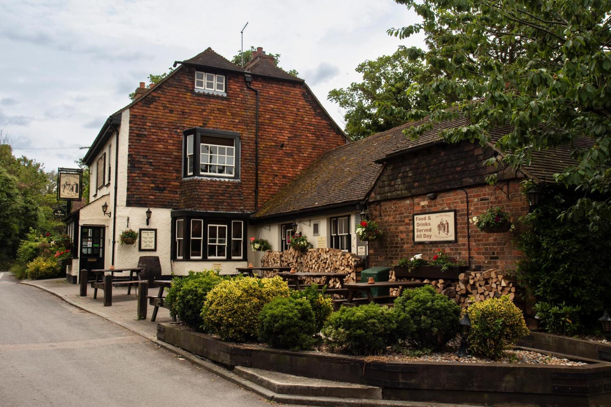 The Black Horse Inn Maidstone Bagian luar foto